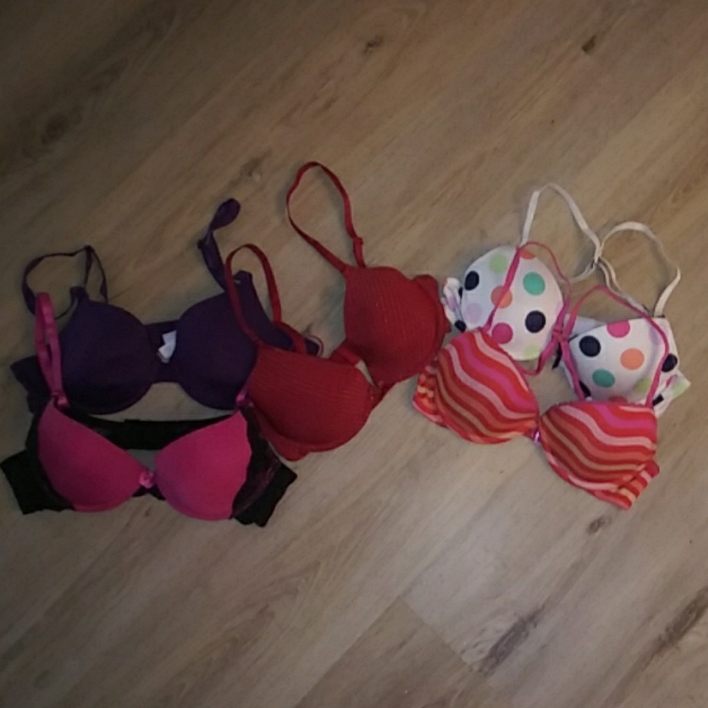 Lot of 5 Bras - 34A